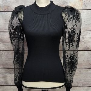 NEW!!! Women's boutique mock neck lace puff sleeve top Sz.S